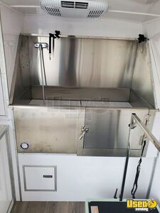 2011 Econoline Pet Care / Veterinary Truck Backup Camera California Gas Engine for Sale
