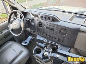 2011 Econoline Pet Care / Veterinary Truck Electrical Outlets California Gas Engine for Sale