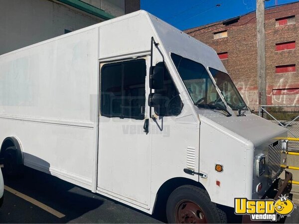 2011 Econoline Stepvan Illinois Gas Engine for Sale