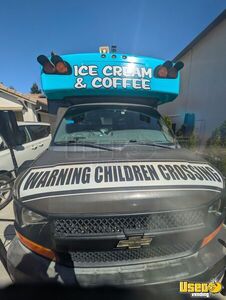 2011 Express 4500 Ice Cream Truck Diamond Plated Aluminum Flooring California Gas Engine for Sale