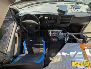 2011 Express 4500 Ice Cream Truck Refrigerator California Gas Engine for Sale