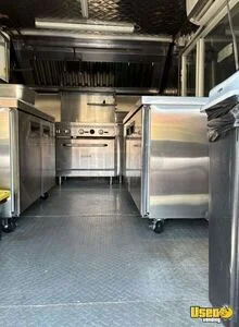 2011 Express Catering Food Truck Spare Tire Florida Gas Engine for Sale