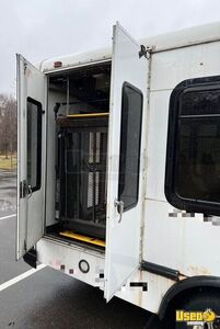2011 F-450 Shuttle Bus Shuttle Bus 6 New Jersey Gas Engine for Sale
