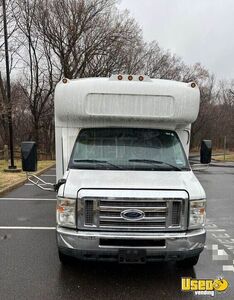 2011 F-450 Shuttle Bus Shuttle Bus Wheelchair Lift New Jersey Gas Engine for Sale