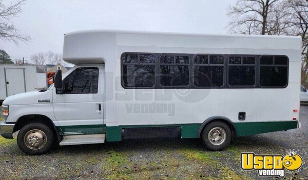 2011 F450 Shuttle Bus Delaware for Sale