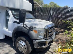 2011 F550 Shuttle Bus Air Conditioning California Gas Engine for Sale