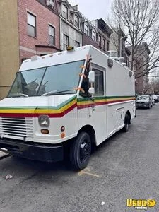 2011 F59 All-purpose Food Truck Refrigerator New York Gas Engine for Sale
