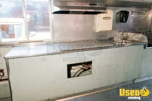 2011 Food Concession Trailer Kitchen Food Trailer Microwave Texas for Sale