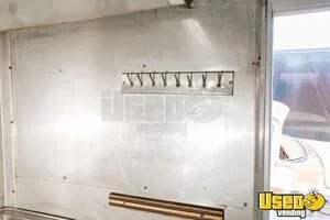 2011 Food Concession Trailer Kitchen Food Trailer Triple Sink Texas for Sale