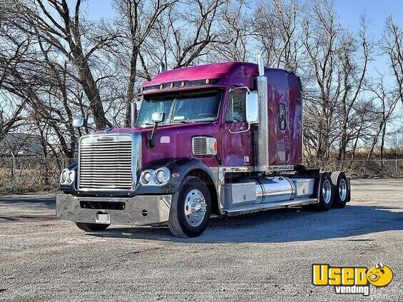 2011 Freightliner Semi Truck Oklahoma for Sale