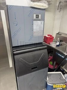 2011 Kitchen Food Trailer Kitchen Food Trailer Electrical Outlets Kentucky for Sale