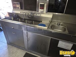 2011 Kitchen Trailer Kitchen Food Trailer Diamond Plated Aluminum Flooring Oregon for Sale