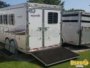 2011 Motorhome Cabinets Ohio for Sale