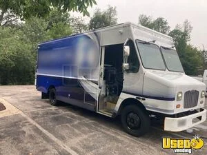 2011 Mt45 All-purpose Food Truck Air Conditioning Wisconsin Diesel Engine for Sale