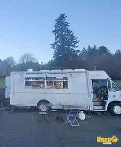 2011 Freightliner MT45 Diesel Food Truck with Pro-Fire Suppression for Sale in British Columbia!