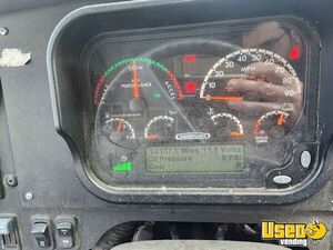 2011 Mt45 All-purpose Food Truck Electrical Outlets British Columbia Diesel Engine for Sale