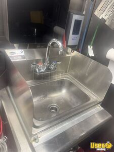 2011 Mt55 All-purpose Food Truck 45 Michigan Diesel Engine for Sale