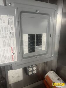 2011 Mt55 All-purpose Food Truck 50 Michigan Diesel Engine for Sale