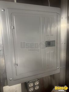 2011 Mt55 All-purpose Food Truck 51 Michigan Diesel Engine for Sale