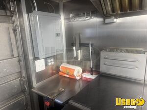 2011 Mt55 All-purpose Food Truck 53 Michigan Diesel Engine for Sale