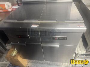 2011 Mt55 All-purpose Food Truck 54 Michigan Diesel Engine for Sale