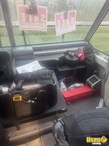 2011 Mt55 All-purpose Food Truck 74 Michigan Diesel Engine for Sale