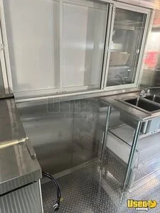2011 Mt55 All-purpose Food Truck Breaker Panel Michigan Diesel Engine for Sale