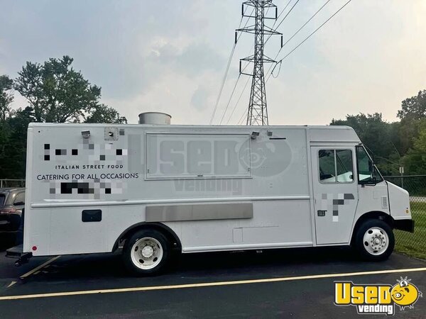 2011 Mt55 All-purpose Food Truck Michigan Diesel Engine for Sale