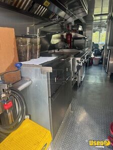2011 Mt55 All-purpose Food Truck Prep Station Cooler Michigan Diesel Engine for Sale