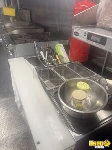 2011 Mt55 All-purpose Food Truck Pro Fire Suppression System Michigan Diesel Engine for Sale