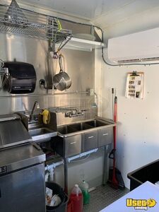 2011 Npr All-purpose Food Truck Insulated Walls Texas Diesel Engine for Sale