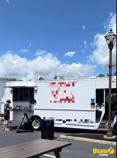 2011 P1000 All-purpose Food Truck Ohio Diesel Engine for Sale
