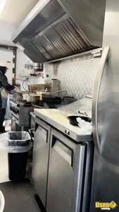 2011 P1000 All-purpose Food Truck Propane Tank Ohio Diesel Engine for Sale