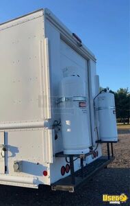 2011 P1000 All-purpose Food Truck Stainless Steel Wall Covers Ohio Diesel Engine for Sale