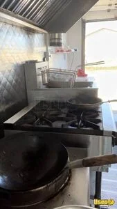 2011 P1000 All-purpose Food Truck Upright Freezer Ohio Diesel Engine for Sale