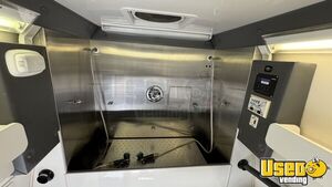 2011 Pet Pro Pet Care / Veterinary Truck 22 California Gas Engine for Sale