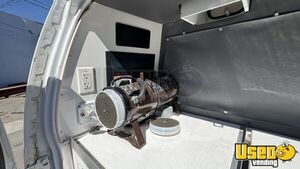 2011 Pet Pro Pet Care / Veterinary Truck 25 California Gas Engine for Sale