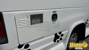 2011 Pet Pro Pet Care / Veterinary Truck 31 California Gas Engine for Sale