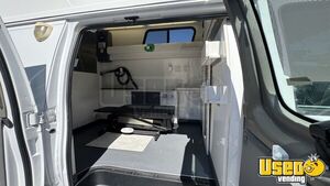 2011 Pet Pro Pet Care / Veterinary Truck Exterior Work Lights California Gas Engine for Sale