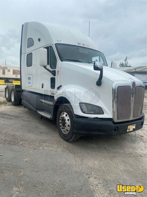 2011 T700 Kenworth Semi Truck New Jersey for Sale