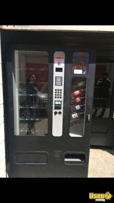 2011 Vendnet Combo 2 3516/3534 Soda Vending Machines Texas for Sale