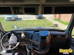 2011 Vnl Volvo Semi Truck 7 Michigan for Sale