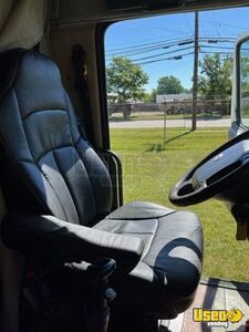 2011 Vnl Volvo Semi Truck 8 Michigan for Sale