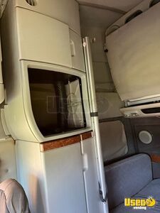 2011 Vnl Volvo Semi Truck Double Bunk Michigan for Sale