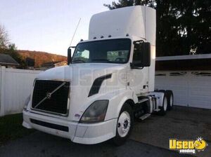 2011 Volvo Semi Truck Pennsylvania for Sale