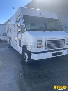 2011 W62 All-purpose Food Truck Propane Tank Wisconsin Gas Engine for Sale