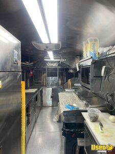 2011 W62 Pizza Truck Pizza Food Truck Exhaust Hood Texas Gas Engine for Sale