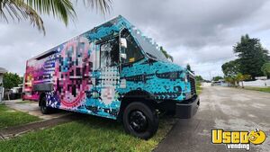 2011 W62 Step Van Kitchen Food Truck All-purpose Food Truck Concession Window Florida Gas Engine for Sale