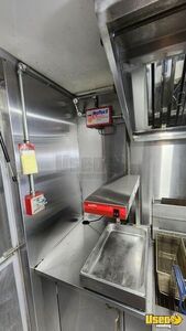 2011 W62 Step Van Kitchen Food Truck All-purpose Food Truck Stovetop Florida Gas Engine for Sale