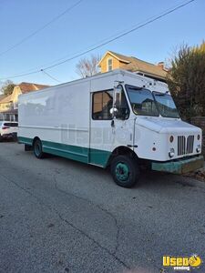 2011 W62 Stepvan Diamond Plated Aluminum Flooring Pennsylvania for Sale